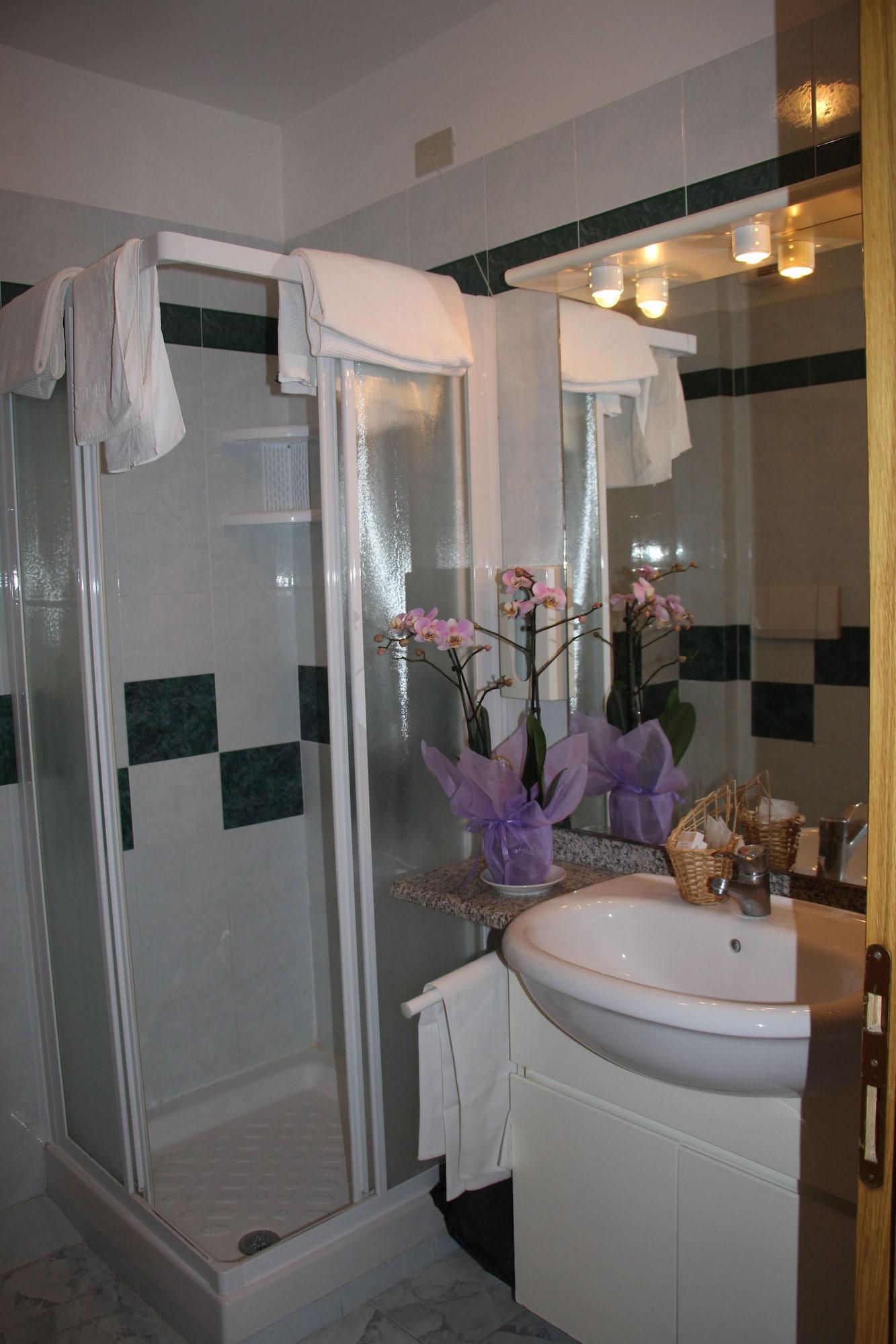 Hotel Orso Bianco 3*