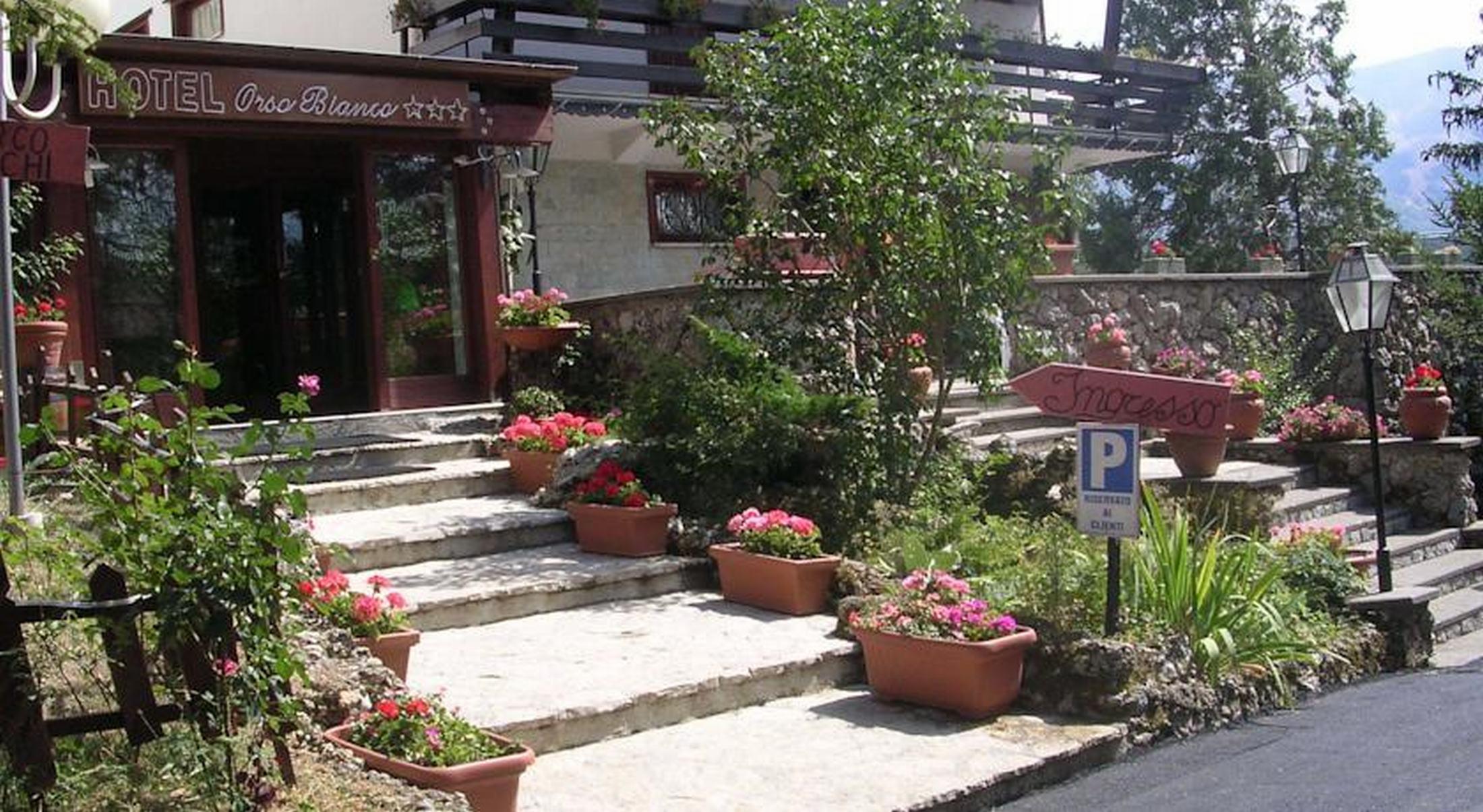 Hotel Orso Bianco Pescasseroli